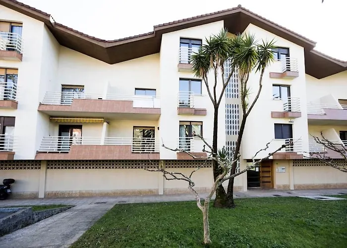 Goizut - Basquenjoy. * Hondarribia