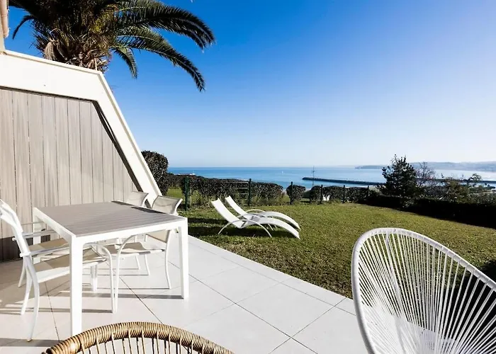 Goizut - Basquenjoy. * Hondarribia